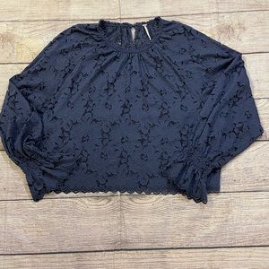 Free people Navy Lace long sleeve crop Top ruffle on bottom of sleeve Size Lg